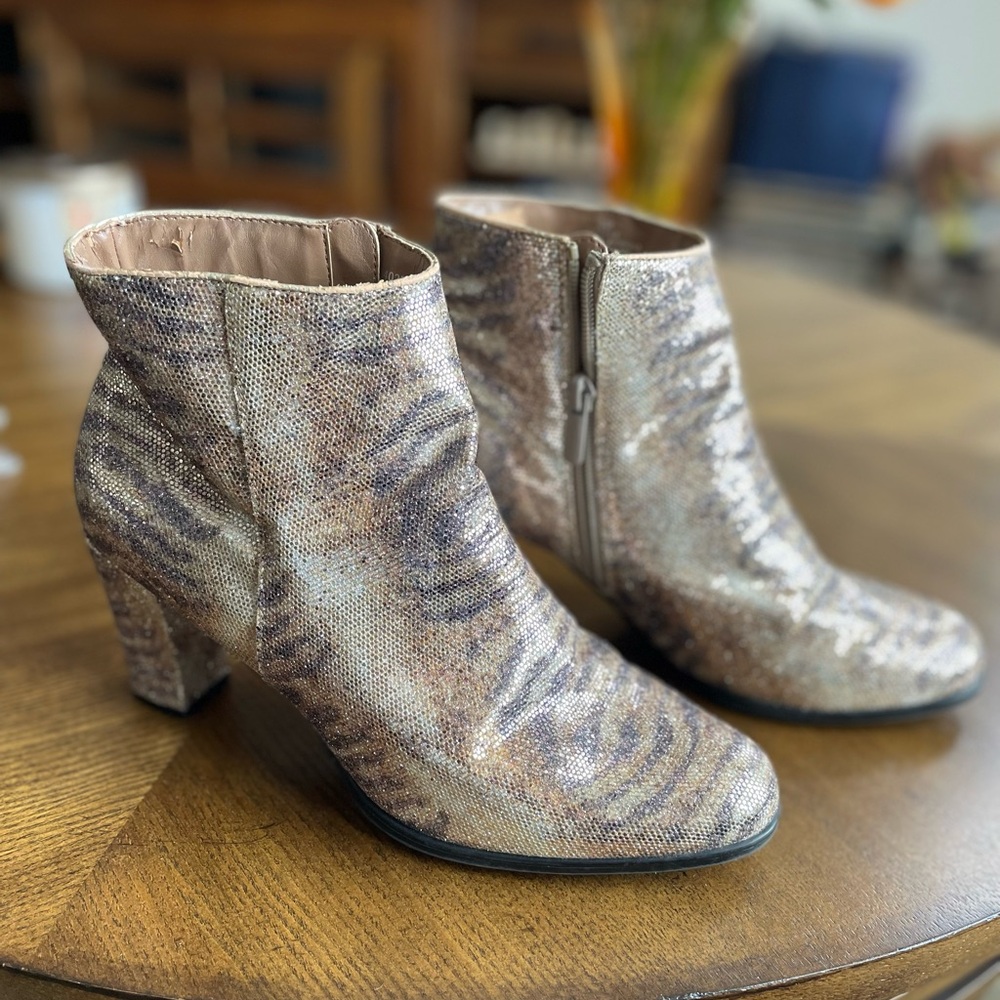 Impo Metallic Patterned Ankle Booties